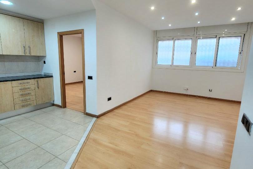 Pis en venda a Carretera de Terrassa, 390, Can Rull, Barcelona - imatge 1 Foto 1 de Pis en venda a Carretera de Terrassa, 390, Can Rull, Barcelona