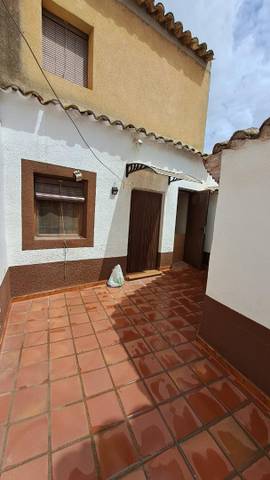 Casa-chalet en Venta en Travesía Molino de Viento, 16 en Sisante