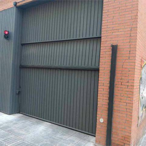 Garaje en Alquiler en Los Rosales