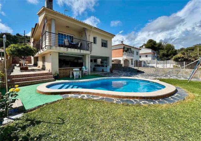 Casa adosada en Alquiler en Costa Cunit - Els Jardins - Els Rosers