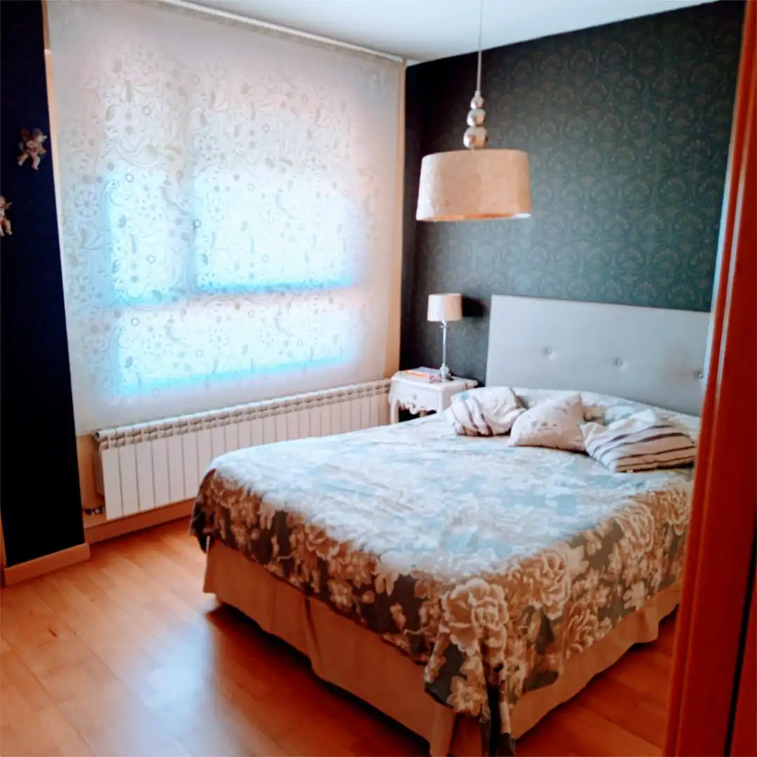 Dormitori de Casa o xalet en venda en Palencia Capital amb Terrassa