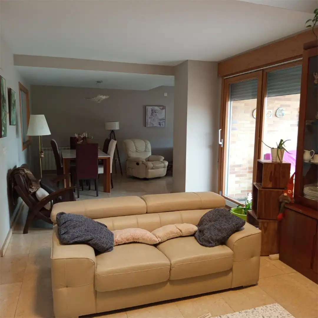 Sala d'estar de Casa o xalet en venda en Palencia Capital amb Terrassa