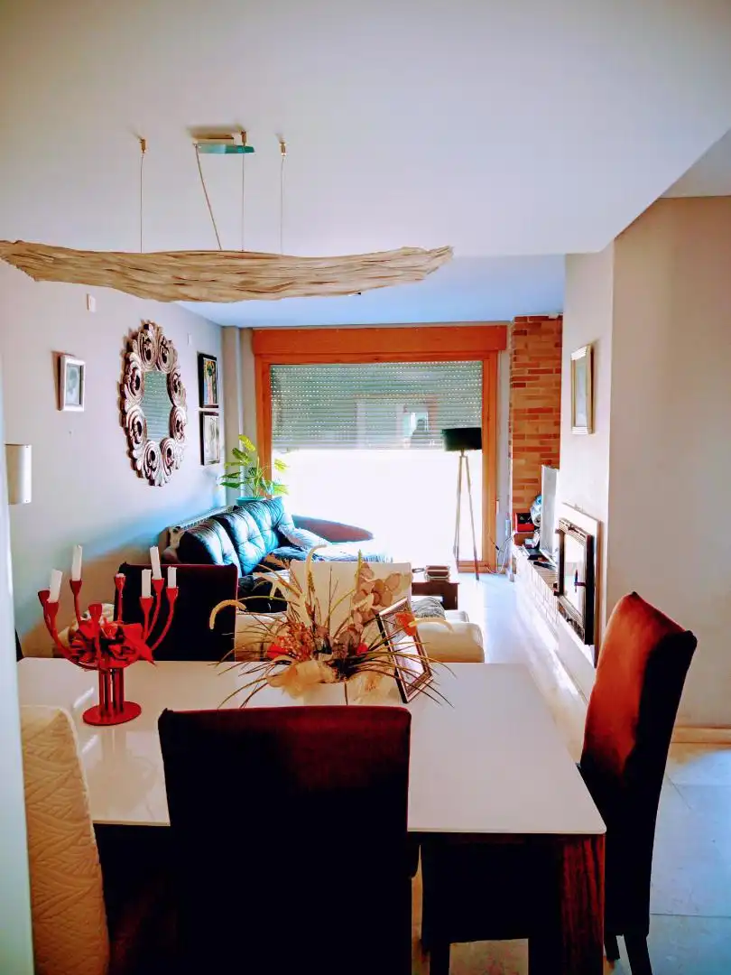Sala d'estar de Casa o xalet en venda en Palencia Capital amb Terrassa