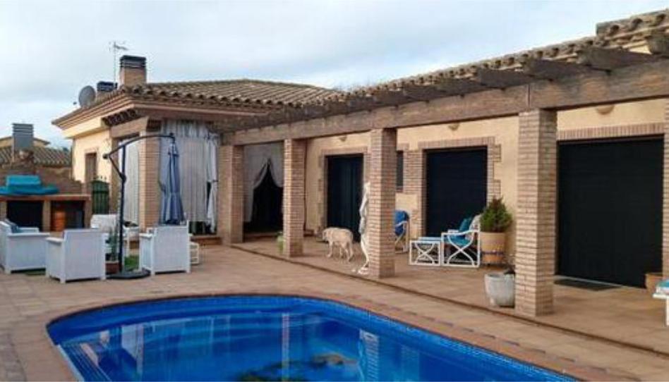 Casa adosada en venda a Torroella de Fluvià, Girona - imatge 1 Foto 1 de Casa adosada en venda a Torroella de Fluvià, Girona