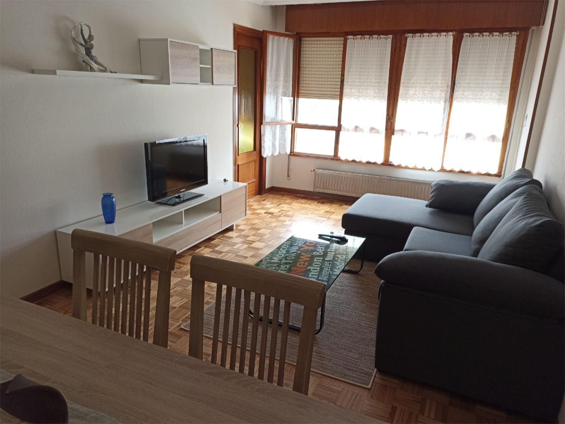 Piso en venta en Calle Maestro Sama, 6, Navia