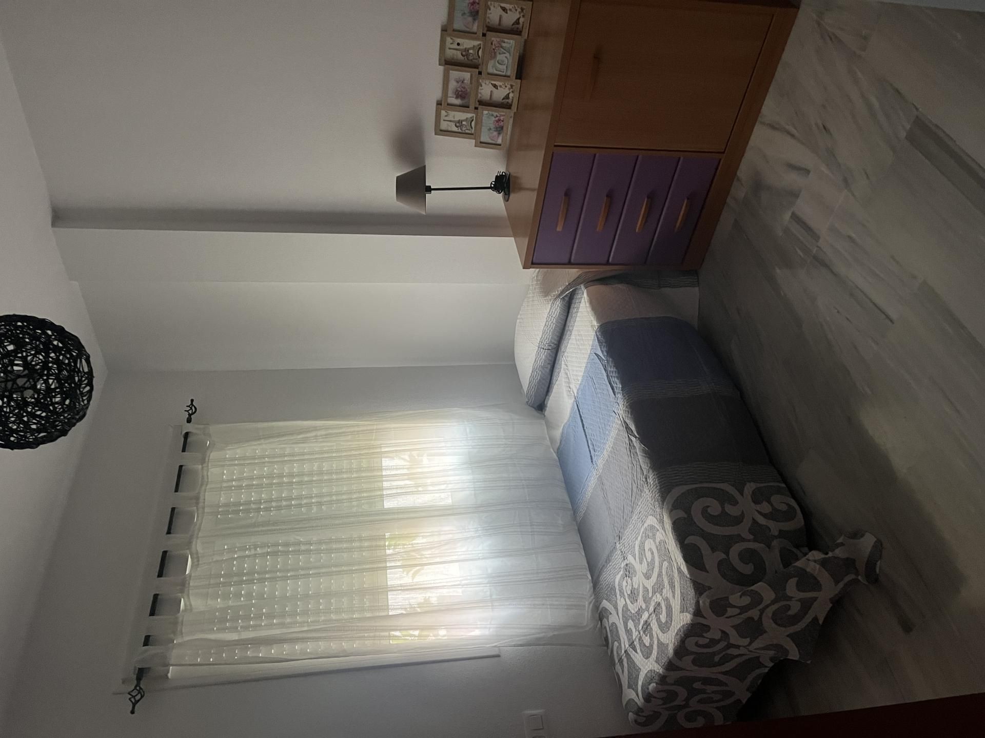 Single-family semi-detached to share in Calle el Gavilán, 33, El Rinconcillo