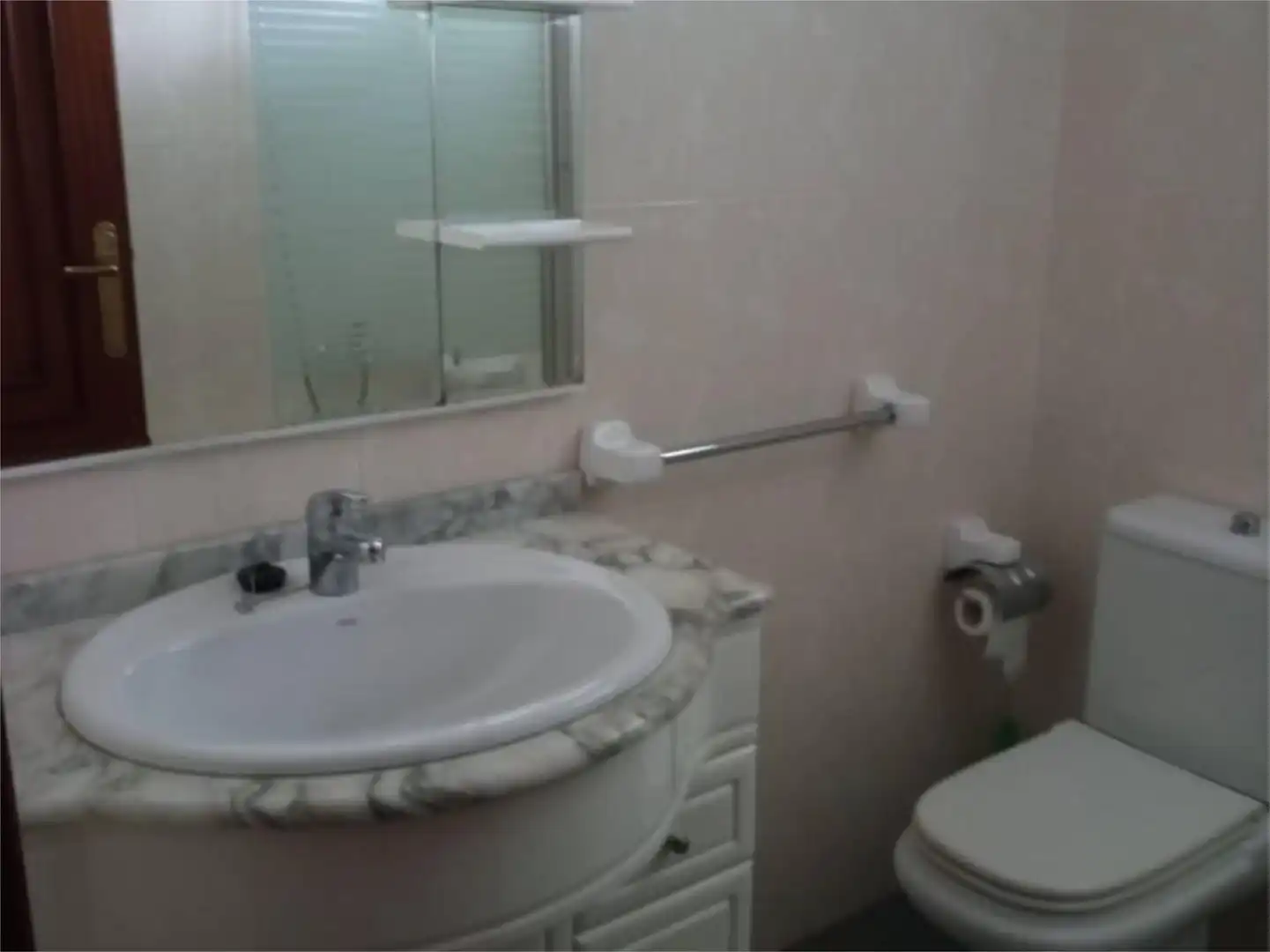 Flat for rent in Avenida de Santa Cecilia, 8, A Malata - Catabois - Ciudad Jardín Bathroom of Flat for rent in Ferrol with Furnished