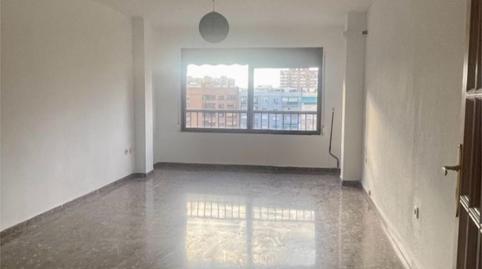 Flat to rent in Carrer de José María Haro, 16, Beteró, Valencia - image 2 Photo 2 of Flat to rent in Carrer de José María Haro, 16, Beteró, Valencia