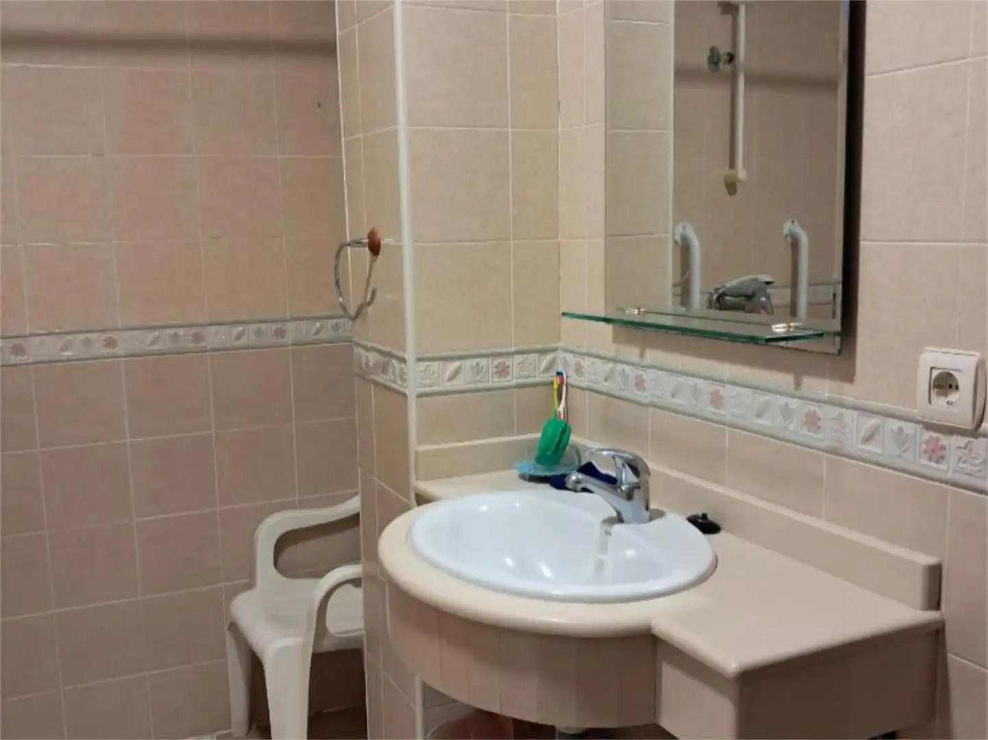 Badezimmer von Erdgeschoss zum Verkauf in Coria