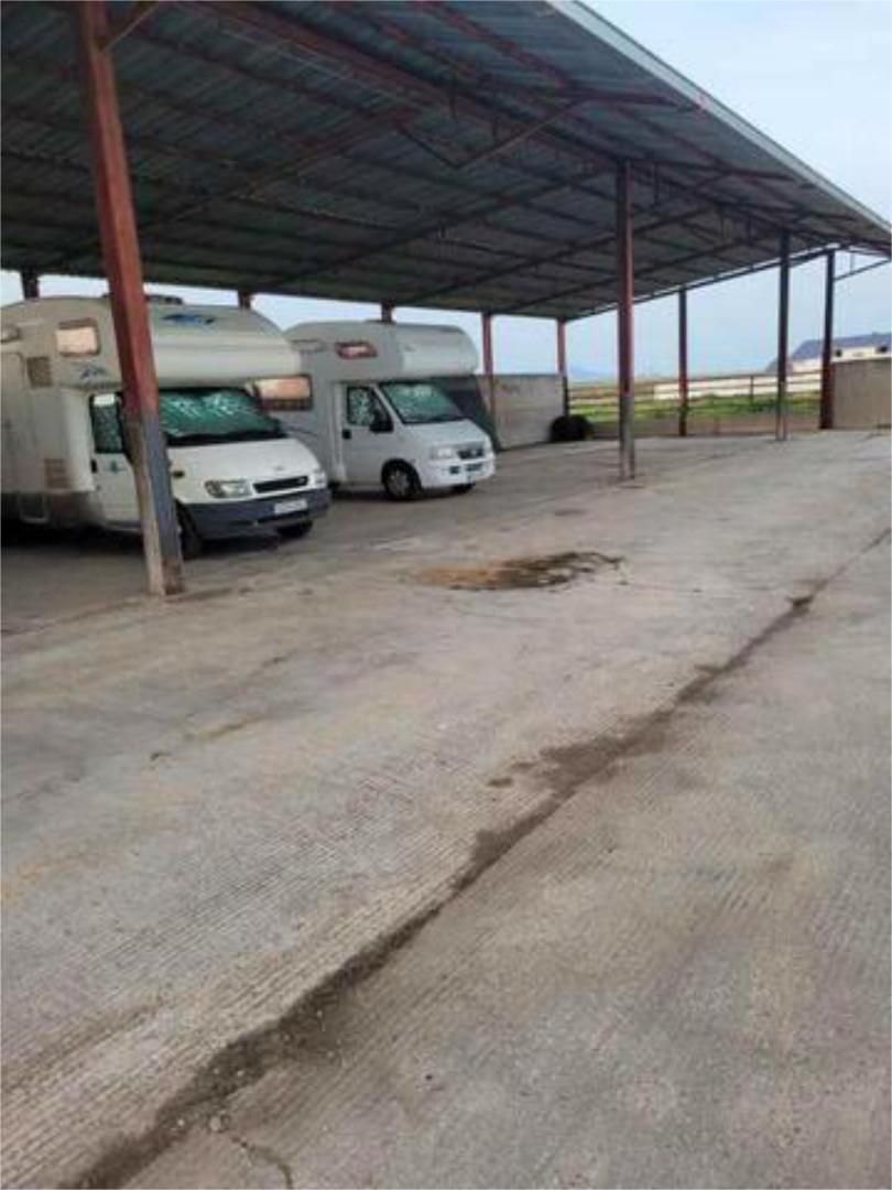 Parking de Nave industrial de alquiler en Talavera de la Reina