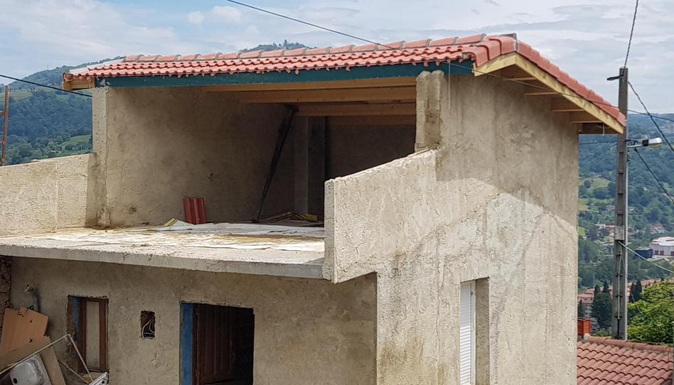 Casa adosada en venda a Caserio la Moquina, 12, Sama, Asturias - imatge 1 Foto 1 de Casa adosada en venda a Caserio la Moquina, 12, Sama, Asturias