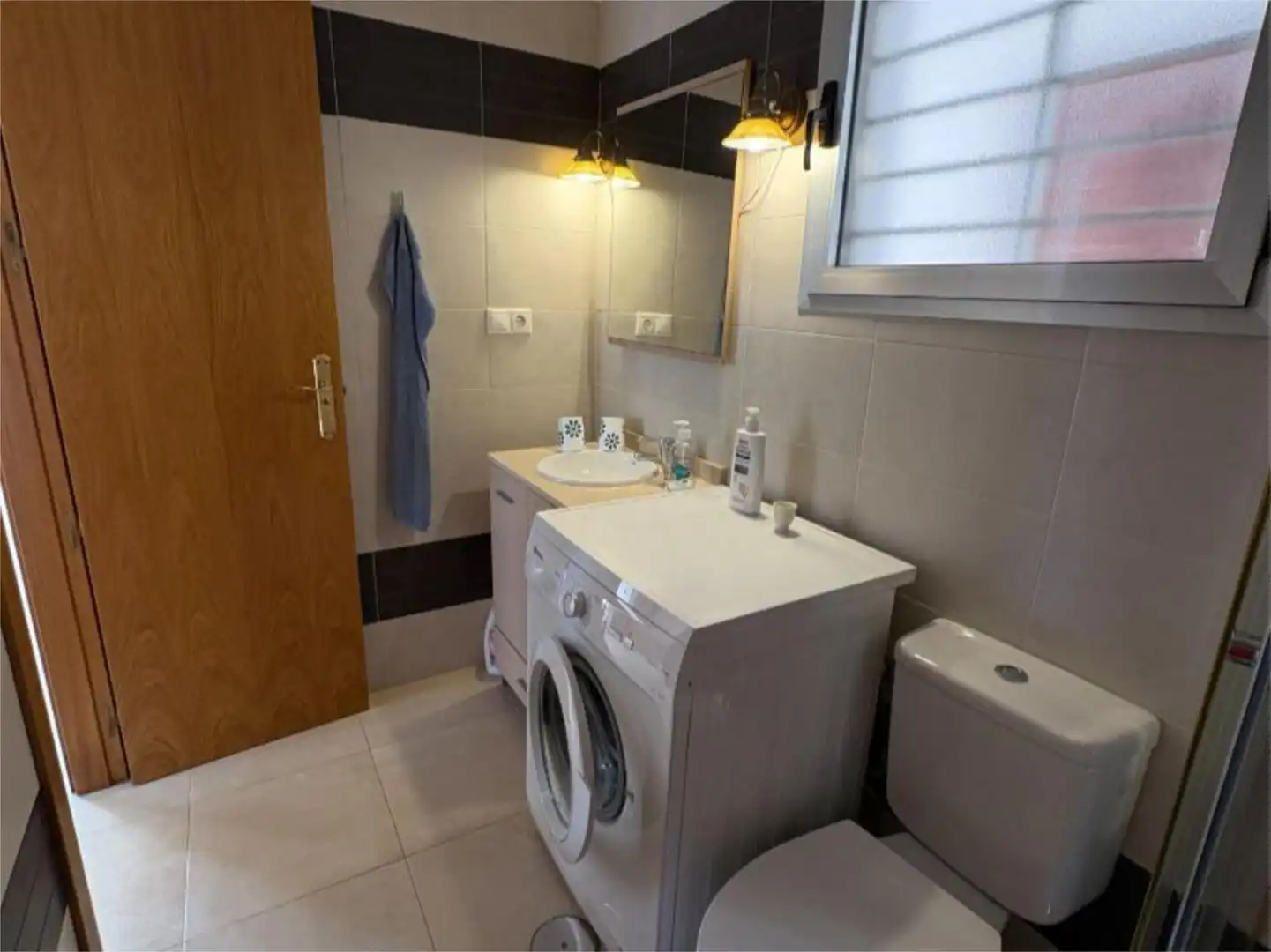Attic for sale in Calle Pleamar, 11, Punta Prima Bathroom of Attic for sale in Torrevieja with Air Conditioner, Terrace and Swimming Pool