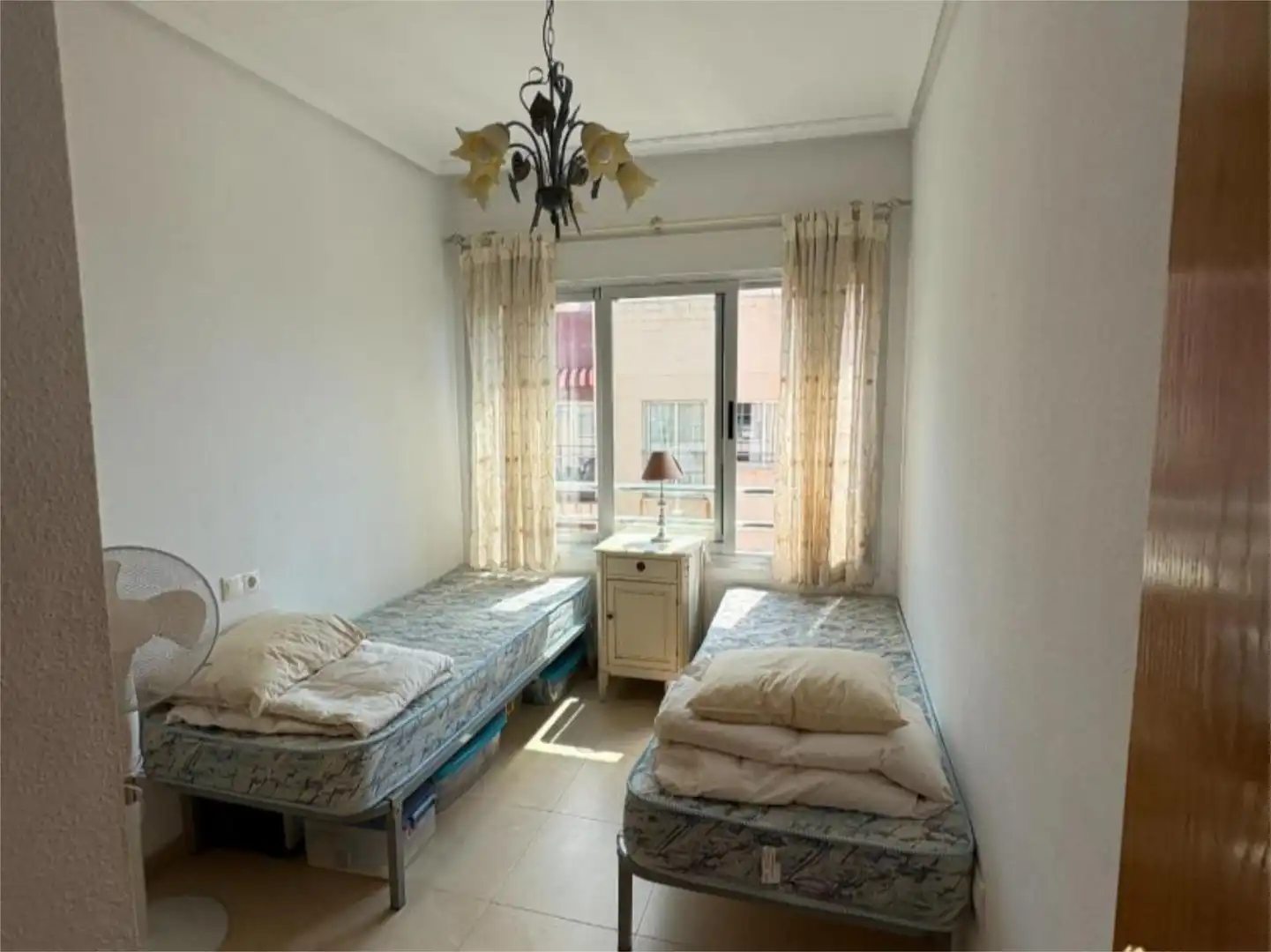 Attic for sale in Calle Pleamar, 11, Punta Prima Bedroom of Attic for sale in Torrevieja with Air Conditioner, Terrace and Swimming Pool