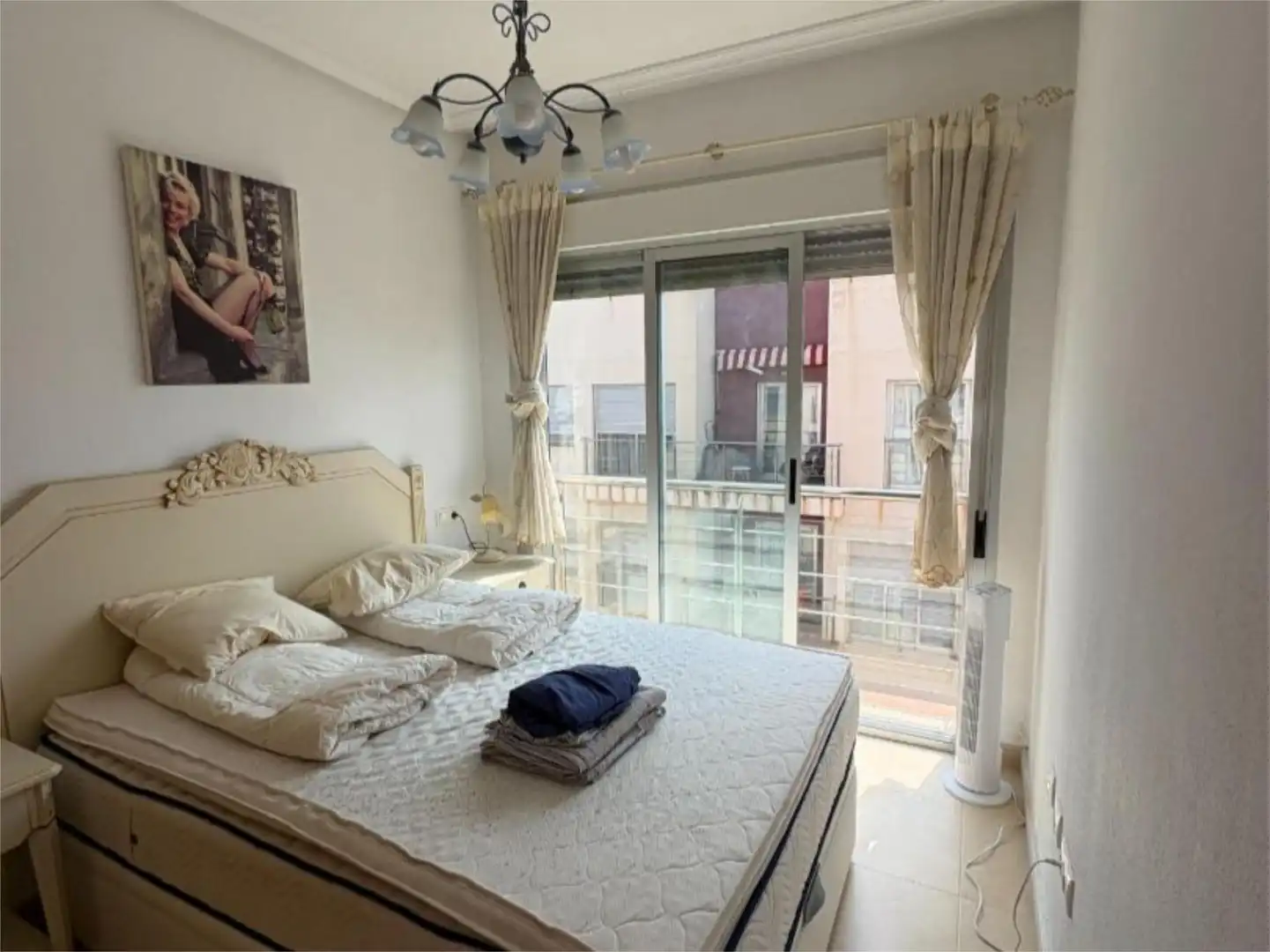 Attic for sale in Calle Pleamar, 11, Punta Prima Bedroom of Attic for sale in Torrevieja with Air Conditioner, Terrace and Swimming Pool