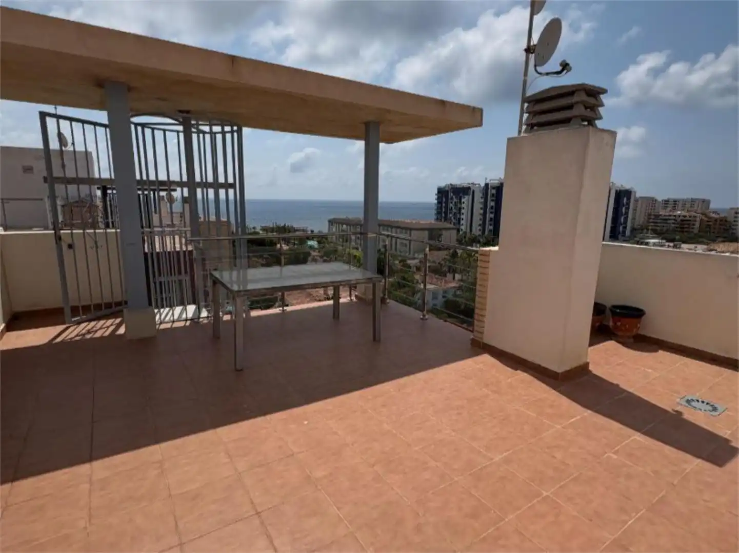Attic for sale in Calle Pleamar, 11, Punta Prima Terrace of Attic for sale in Torrevieja with Air Conditioner, Terrace and Swimming Pool