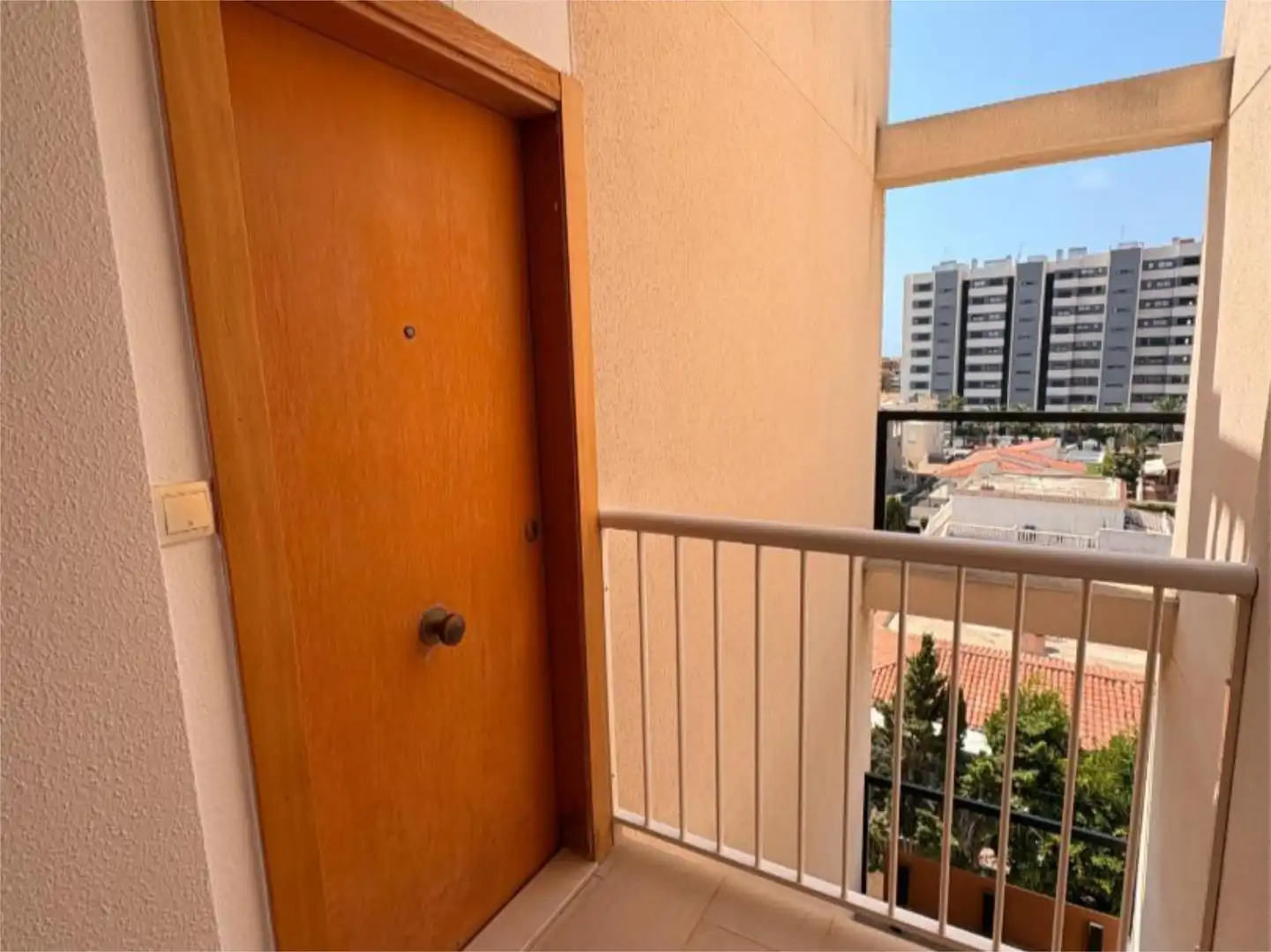Attic for sale in Calle Pleamar, 11, Punta Prima Balcony of Attic for sale in Torrevieja with Air Conditioner, Terrace and Swimming Pool