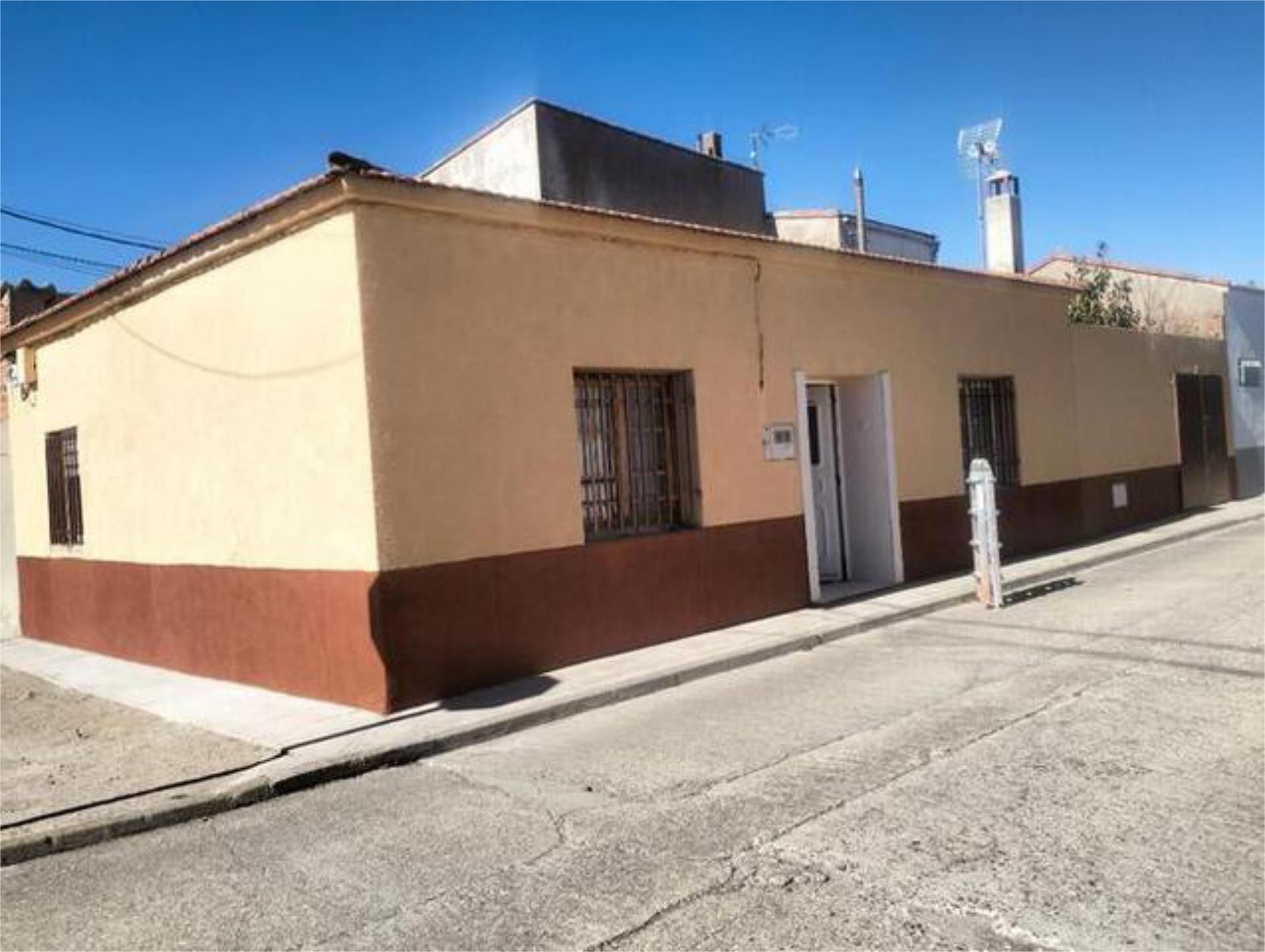 Exterior view of House or chalet for sale in Lomoviejo  with Private garden, Terrace and Swimming Pool