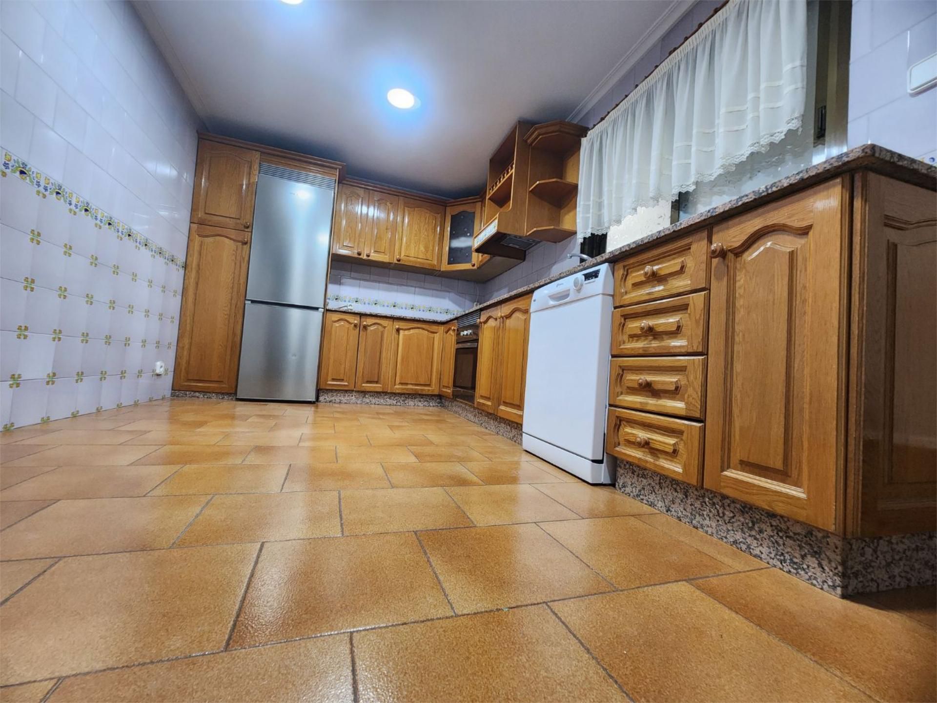 Attic for sale in Carrer Santissima Trinitat, 74, Crevillent Kitchen of Attic for sale in Crevillent  with Air Conditioner, Heating and Parquet flooring
