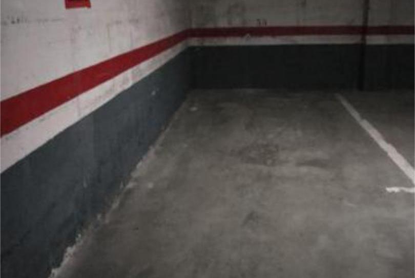 Garage to rent in Centre, Tarragona - image 1 Photo 1 of Garage to rent in Centre, Tarragona