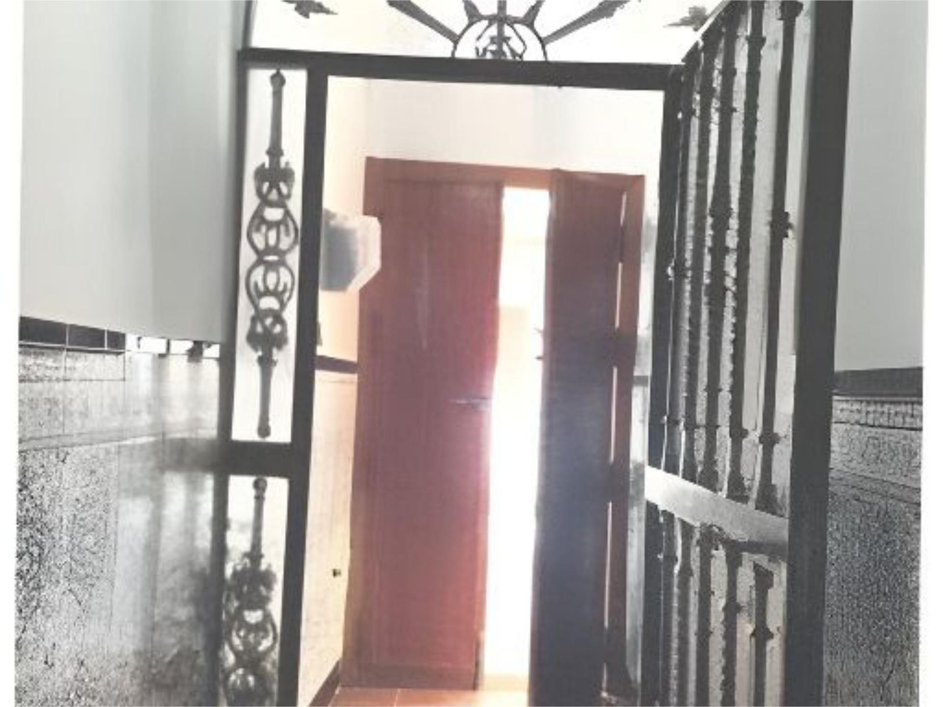 Planta baja for sale in Calle Jesús del Gran Poder, 62, Los Palacios y Villafranca Planta baja for sale in Los Palacios y Villafranca  with Air Conditioner, Terrace and Storage room