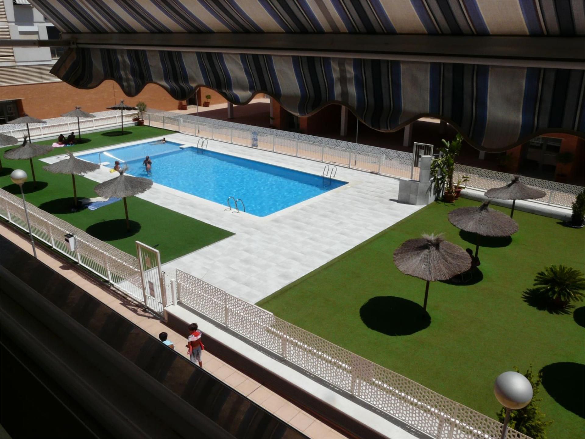 Swimming pool of Flat to rent in Alicante / Alacant  with Air Conditioner, Terrace and Swimming Pool
