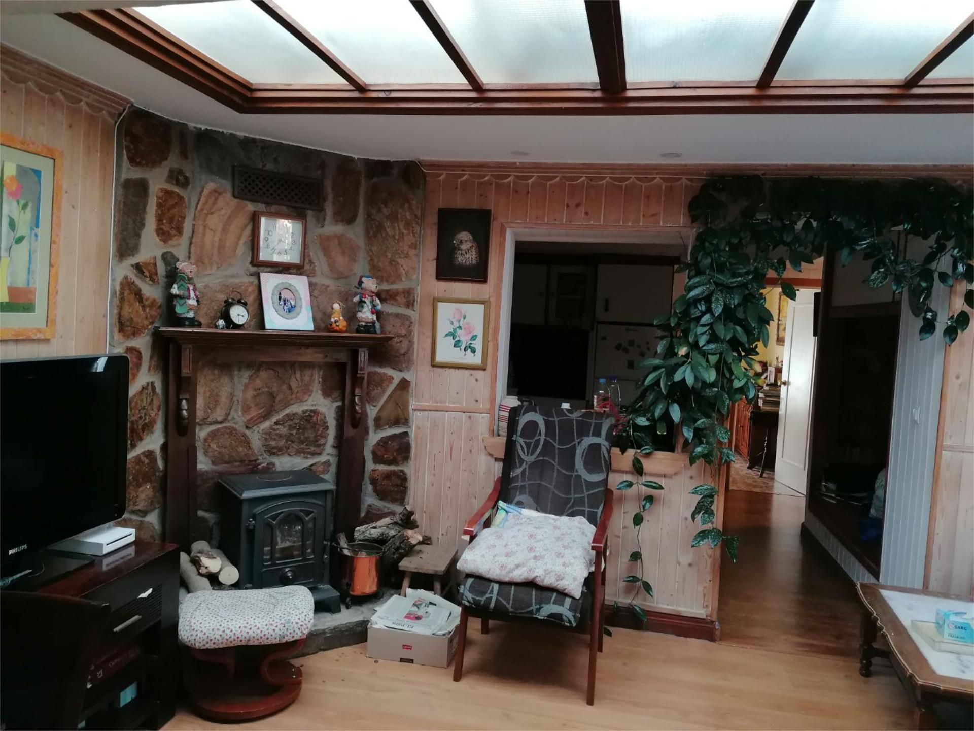 Piso en venta en Calle Vista Alegre, 28, Armunia Sala de estar de Piso en venta en León Capital  con Calefacción, Jardín privado y Trastero