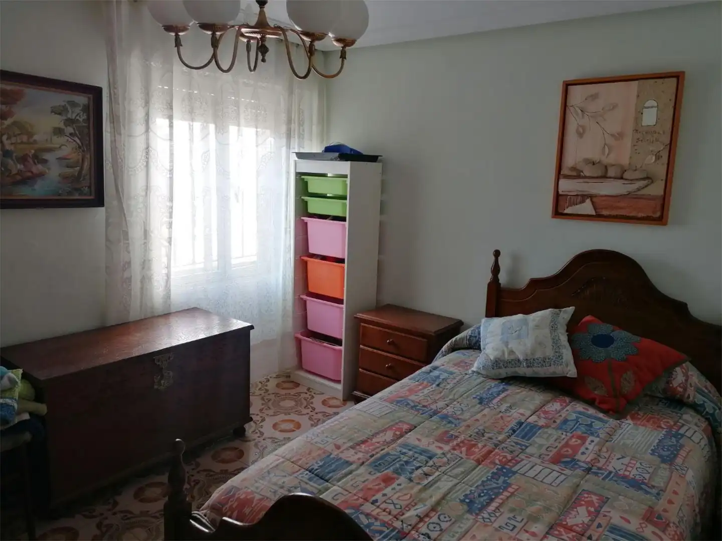 Piso en venta en Calle Vista Alegre, 28, Armunia Habitación de Piso en venta en León Capital