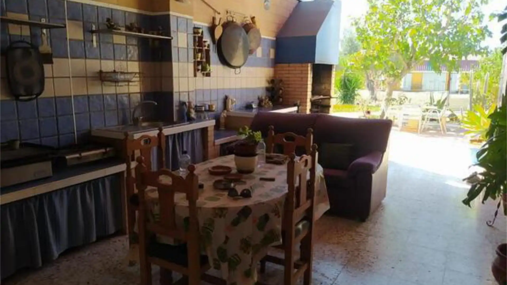 Jardín de Local de alquiler en Gibraleón