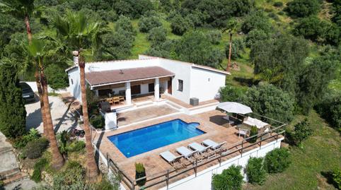 Foto 2 de Finca rústica en venda a Avenida Andalucía, 19, Alozaina, Málaga