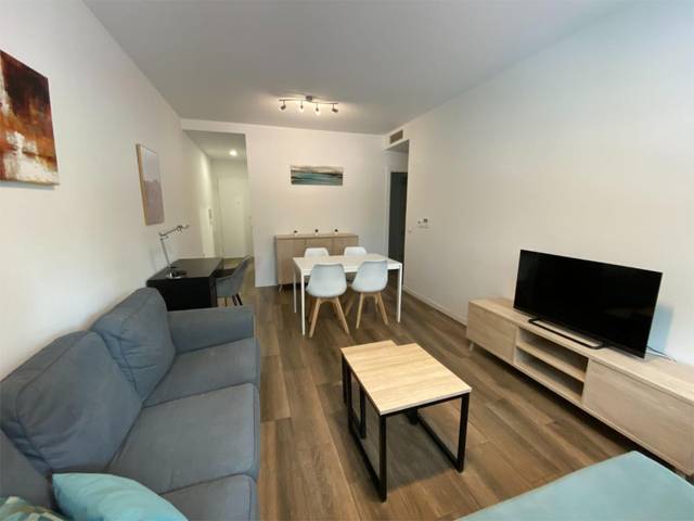 Piso en Alquiler en Calle de Barrilero, 15 en Adelfas