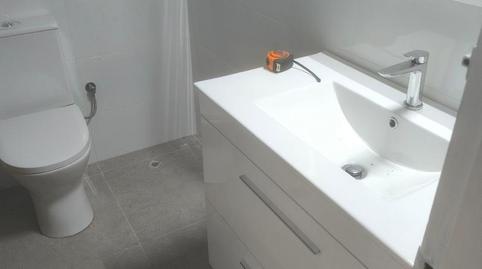 Flat to rent in Calle Sagunto, N13, Oliveros - Altamira, Almería Capital - image 4 Photo 4 of Flat to rent in Calle Sagunto, N13, Oliveros - Altamira, Almería Capital