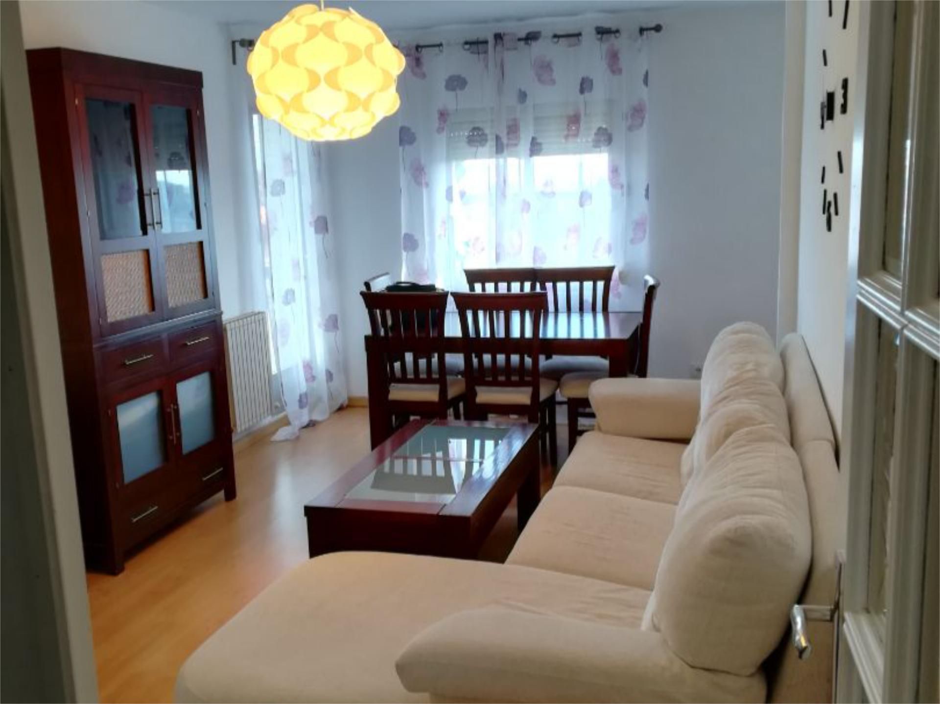 Living room of Flat for sale in Salamanca Capital  with Air Conditioner