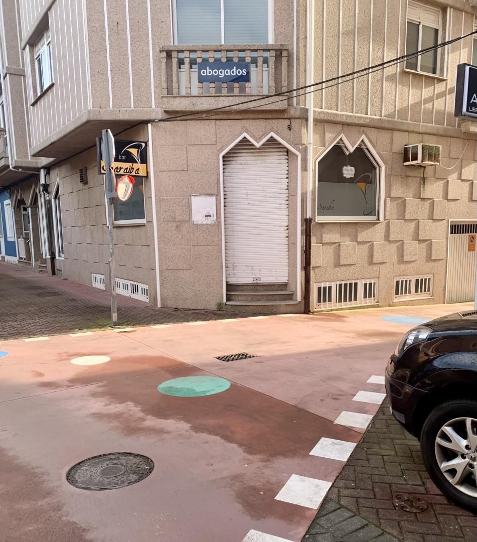 Parkplatz von Geschaftsraum zur Miete in Ares mit Klimaanlage