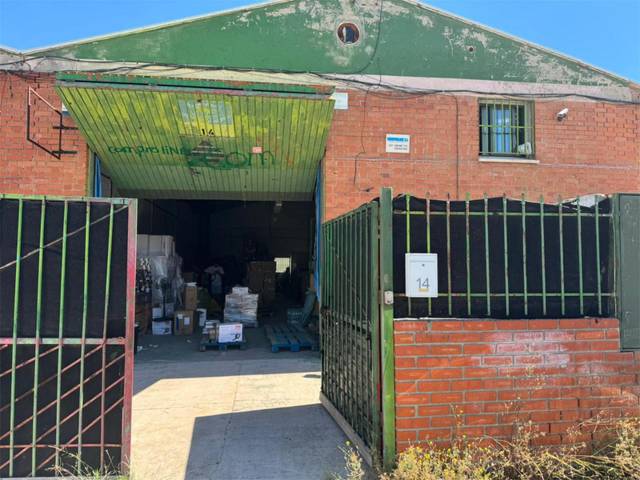 Nave industrial en Venta en Calle del Olivo, 14 en Zona Industrial