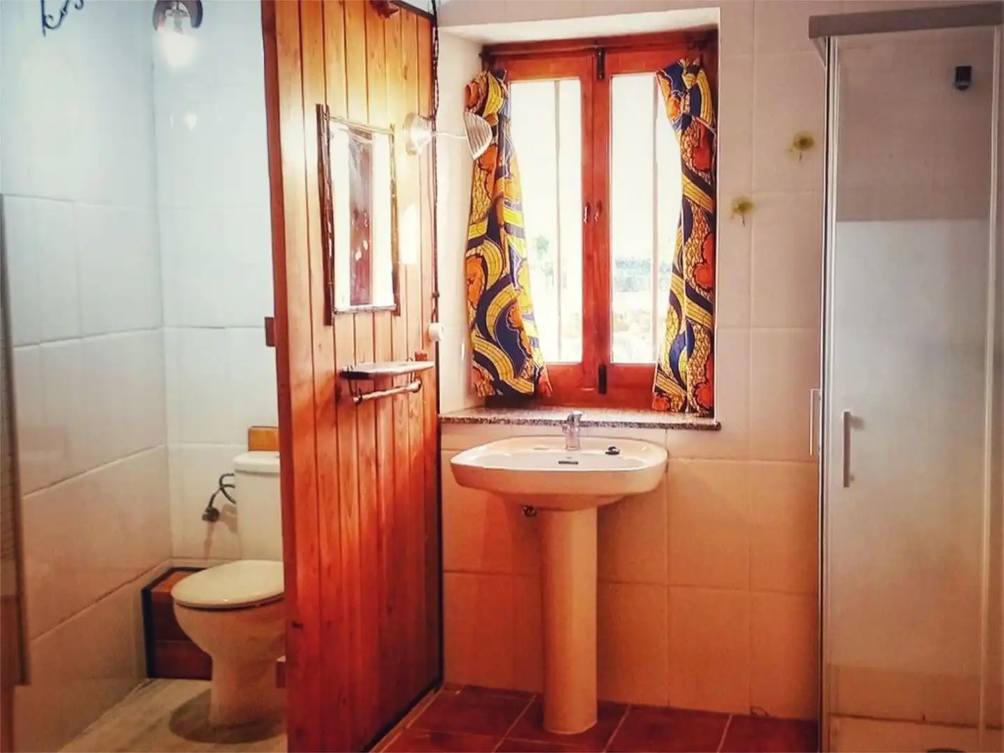 Casa o xalet en venda a Carretera Principal, 28, San Emiliano Bany de Casa o xalet en venda en San Emiliano amb Calefacció, Jardí privat i Parquet