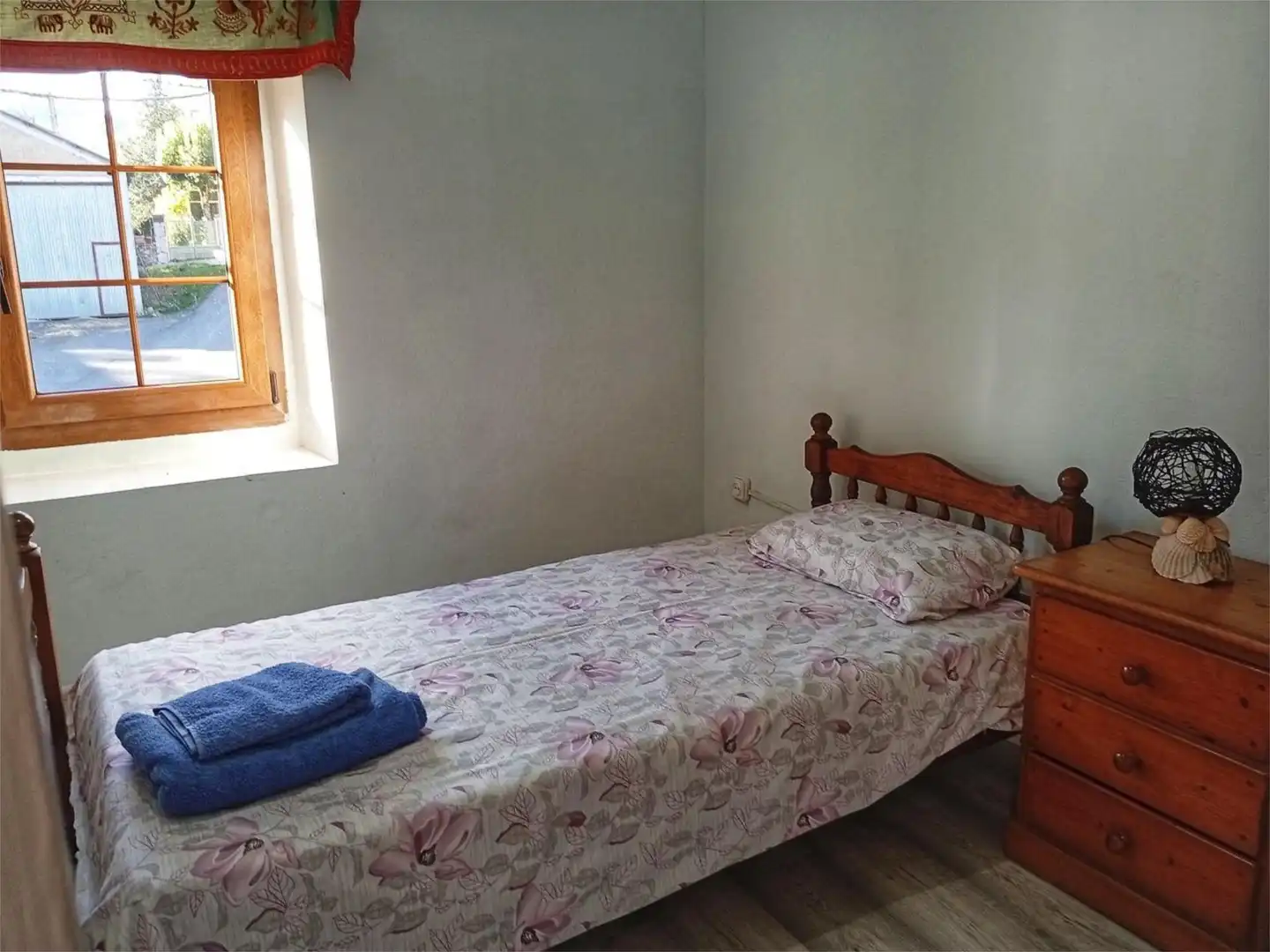 Casa o xalet en venda a Carretera Principal, 28, San Emiliano Dormitori de Casa o xalet en venda en San Emiliano amb Calefacció, Jardí privat i Parquet