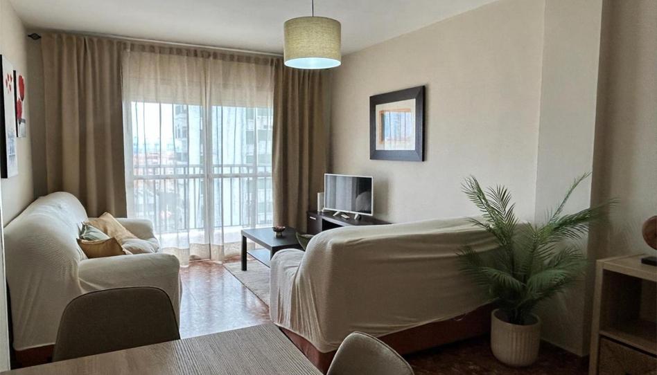 Flat to rent in Urbanizacion Mariana Pineda, 2, San Bernabé, Cádiz - image 1 Photo 1 of Flat to rent in Urbanizacion Mariana Pineda, 2, San Bernabé, Cádiz