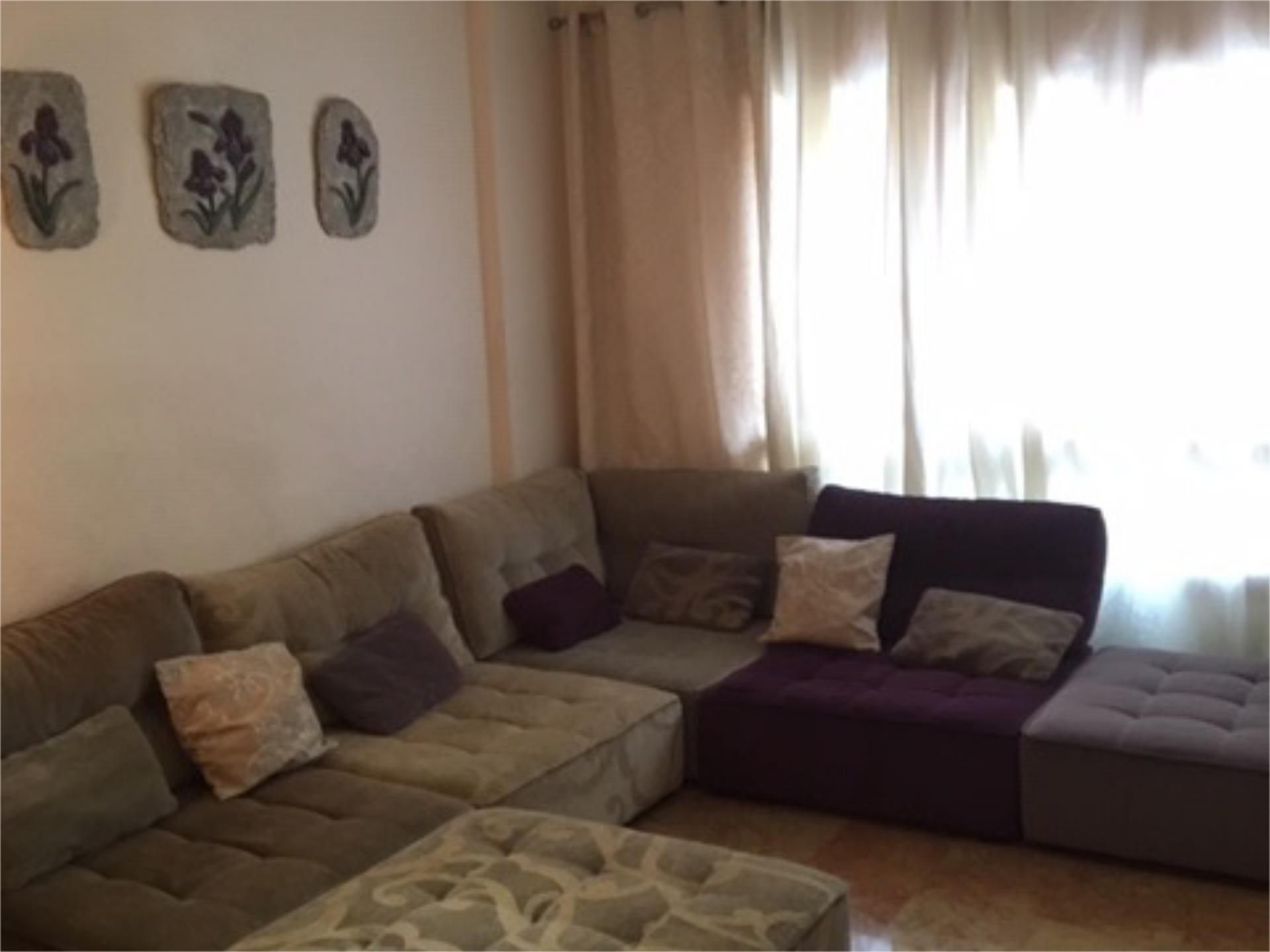 Pis en venda a Carrer de Mossèn Manyà, 5, Temple Sala d'estar de Pis en venda en Tortosa amb Aire condicionat, Terrassa i Piscina