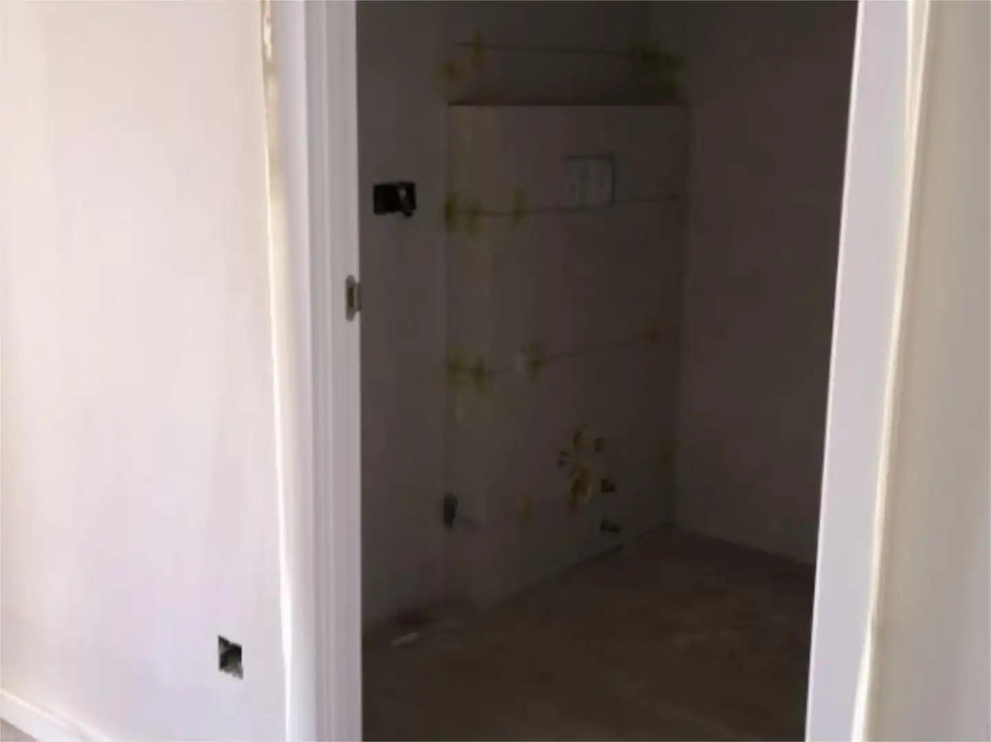 Casa adosada en venta en Carrer Dels Boters, 139, Palau-solità i Plegamans Baño de Casa adosada en venta en Palau-solità i Plegamans con Aire acondicionado y Terraza