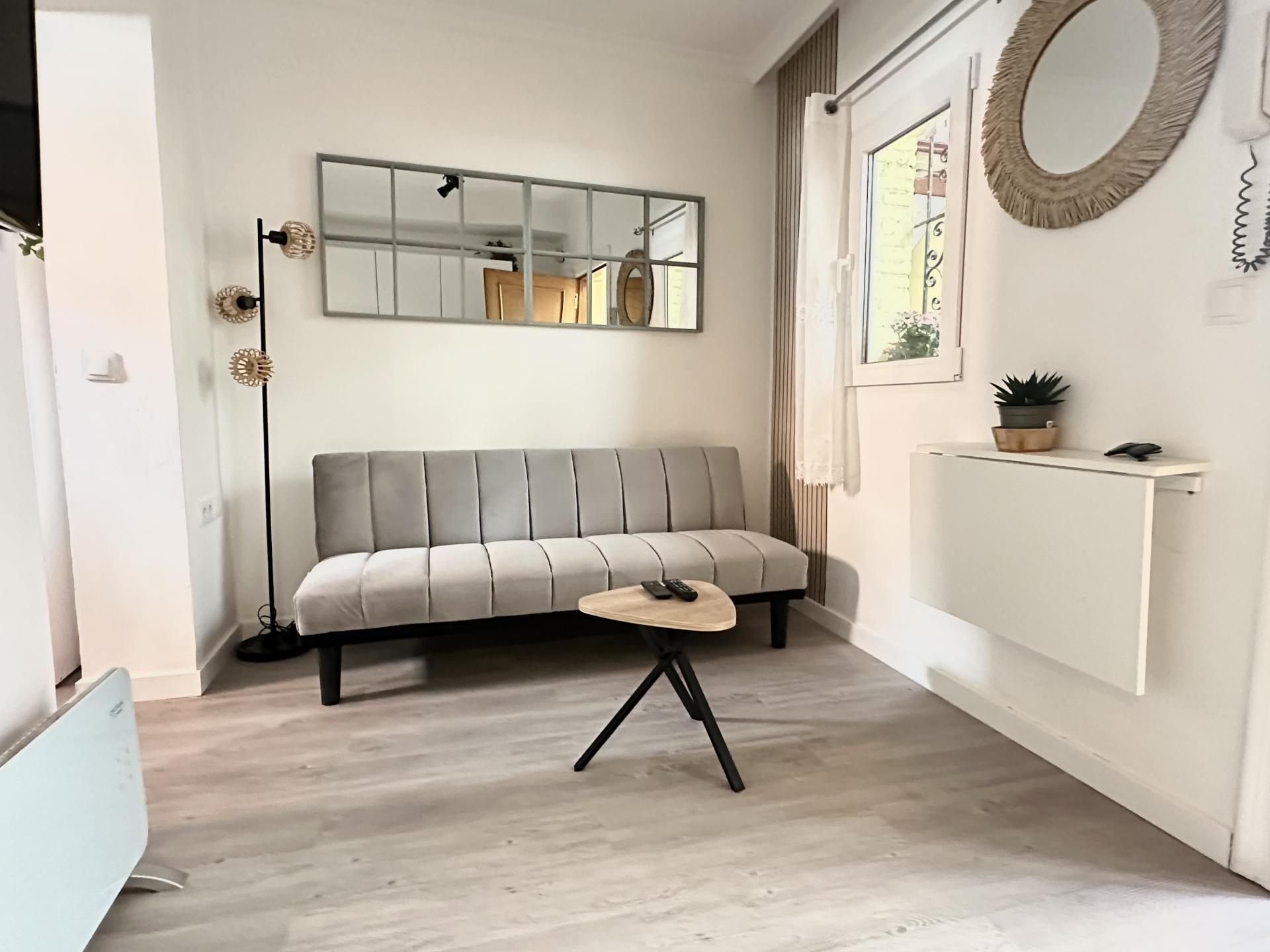 Flat for sale in Calle de la Sierra de los Filabres, 40, Numancia Living room of Flat for sale in  Madrid Capital  with Parquet flooring and Furnished