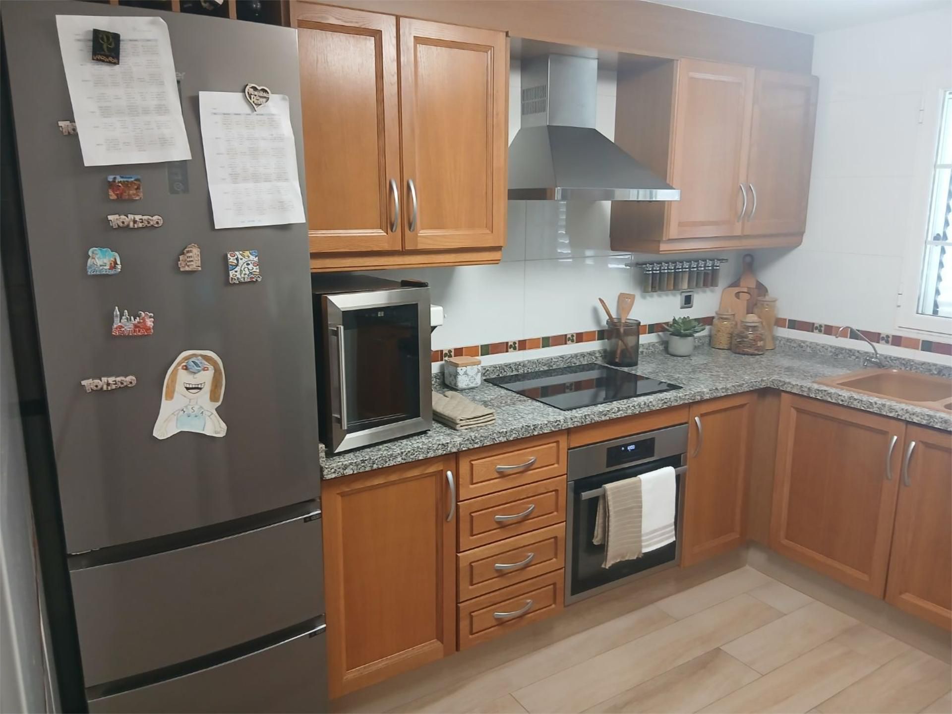 Flat for sale in Calle Alcalde Urbino Blay Mańez, 33, Centro Kitchen of Flat for sale in Chiva with Air Conditioner, Heating and Parquet flooring