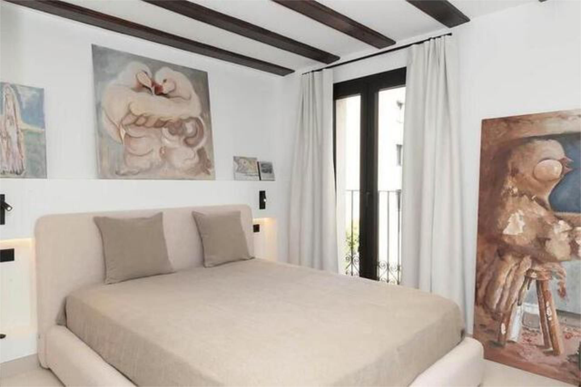 Apartament en venda a Barri Gòtic Dormitori de Apartament en venda en  Barcelona Capital amb Terrassa
