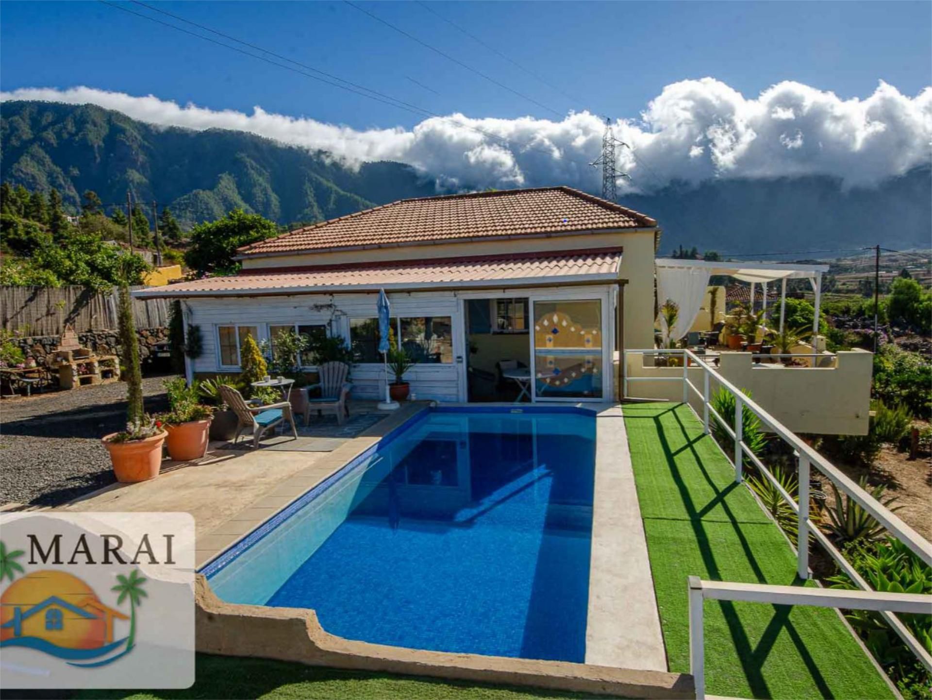 Casa o chalet en venta en Calle la Rosa, 11, El Paso Vista exterior de Casa o chalet en venta en El Paso con Aire acondicionado, Calefacción y Jardín privado