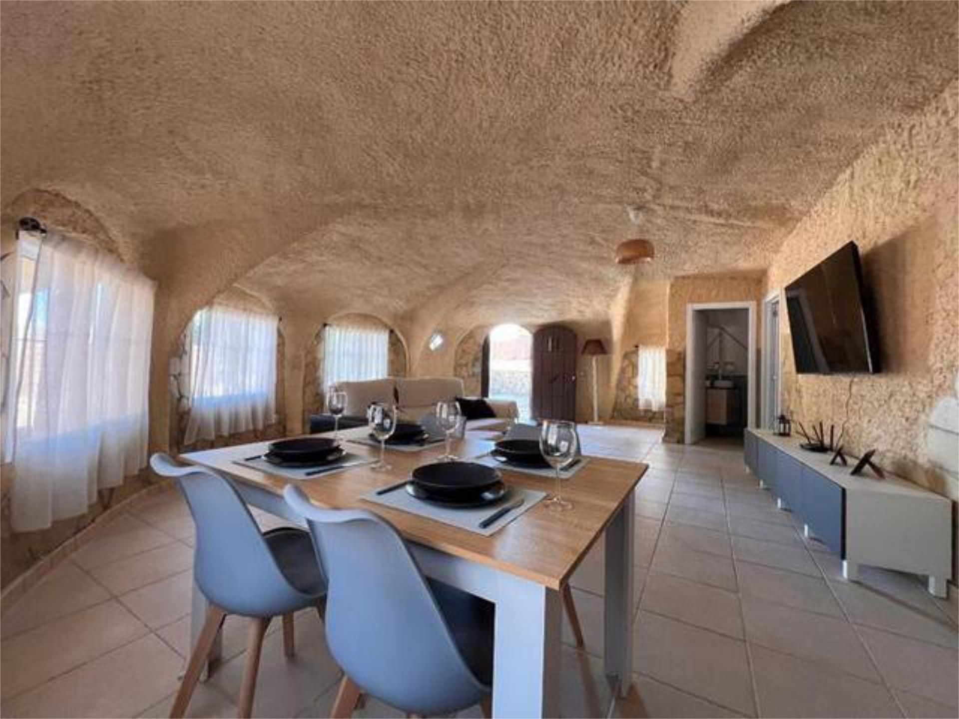 Single-family semi-detached to rent in Coín Dining room of Single-family semi-detached to rent in Coín