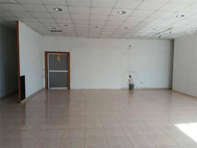 Local comercial en Alquiler en Monteagudo