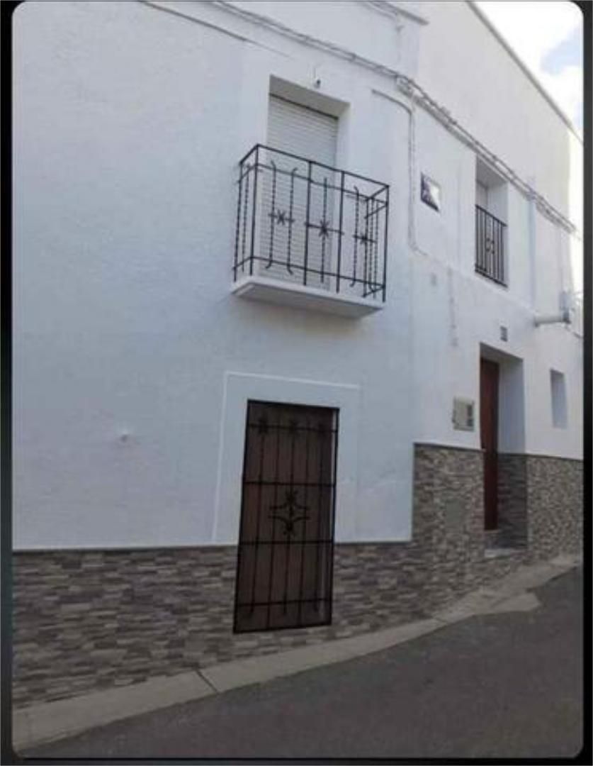 Exterior view of House or chalet to rent in Torrejoncillo  with Terrace, Storage room and Furnished