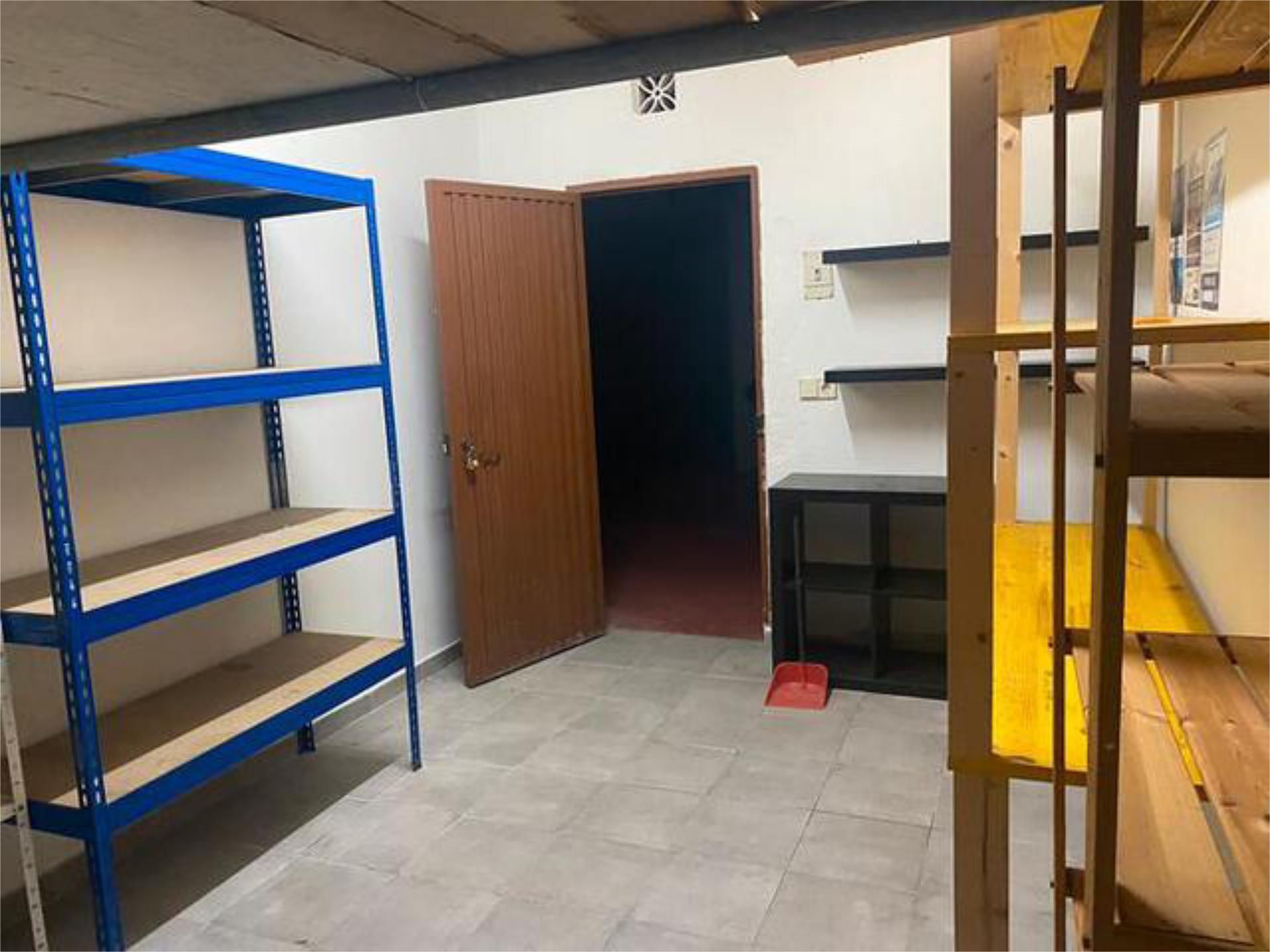 Box room to rent in Torrox