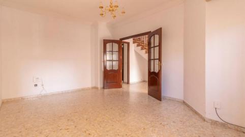 Casa adosada en venta en Calle Jaén, 108, Mairena del Alcor, Sevilla - imagen 3 Foto 3 de Casa adosada en venta en Calle Jaén, 108, Mairena del Alcor, Sevilla