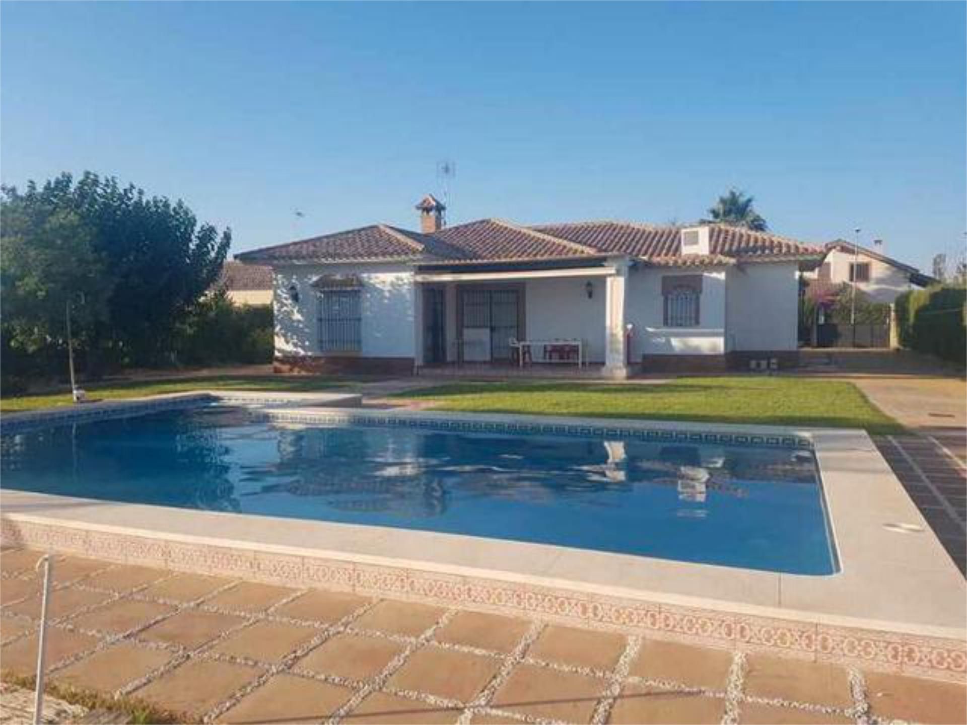 Exterior view of Single-family semi-detached to rent in Adamuz  with Heating, Private garden and Terrace