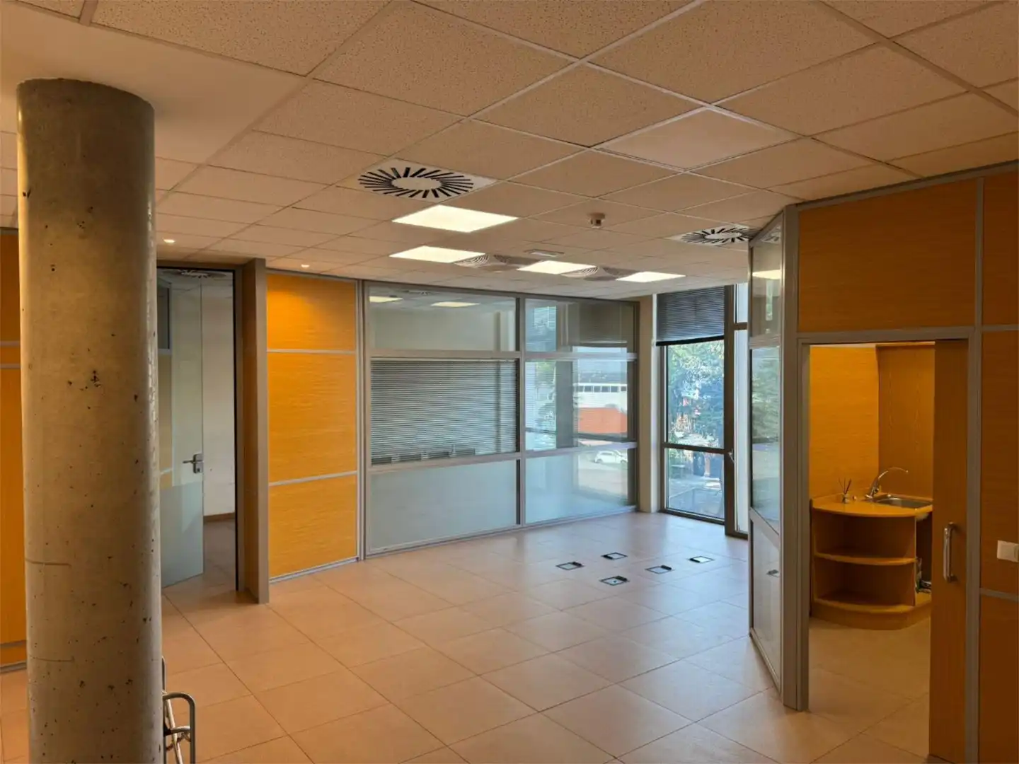 Oficina de alquiler en Camino de las Ceudas, 2, Pinar de las Rozas Oficina de alquiler en Las Rozas de Madrid